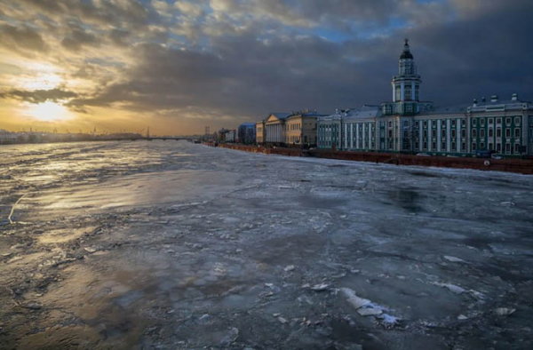 Нева зимой замерзает или нет, фото Нева зимой замерзает или нет, фото